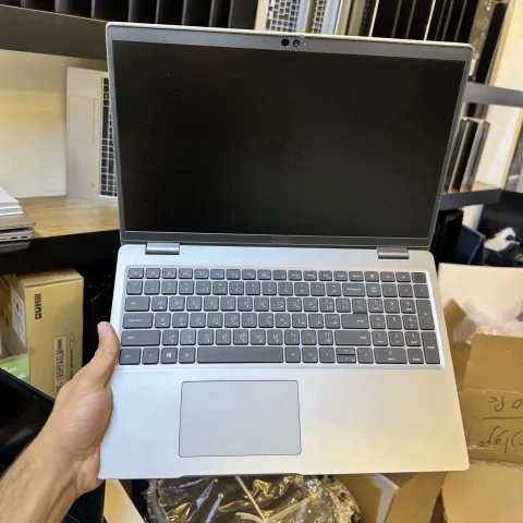 DELL E5520 ci5 11th ram 8 ssd 256 15.6