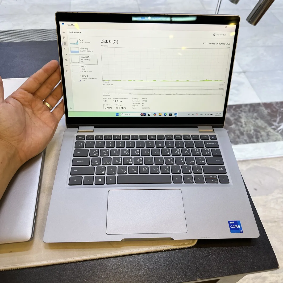DELL E5320 ci7 11th ram 16 ssd 512 13.3 x360