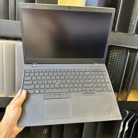 lenovo L15 Amd ryzen 5 4650u ram 8 ssd 256 15.6 لمس