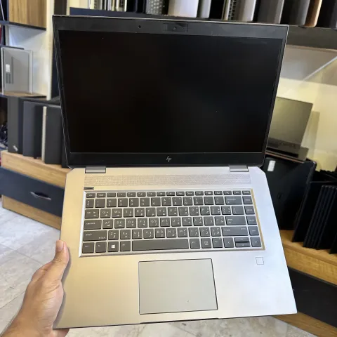 hp ZBOOK G5-6 ci7 9850H ram 16 ssd 512 VGA 4G P1000 15.6 FHD