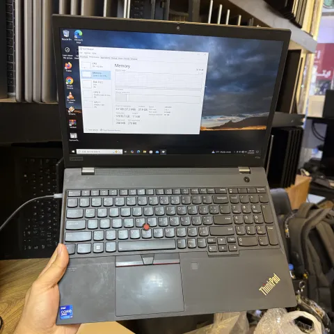 LENOVO THINKPAD P15V ci7 11th G7 ram 32 SSD 512 VGA 4GB T500