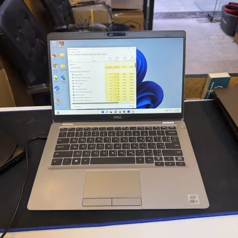 DELL E5310 ci7 10th ram 8 ssd 256 13.3 لمس