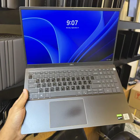 Dell vostro ci7 10th H ram 16 ssd 512 GTX 1650 4G 15.6 FHD