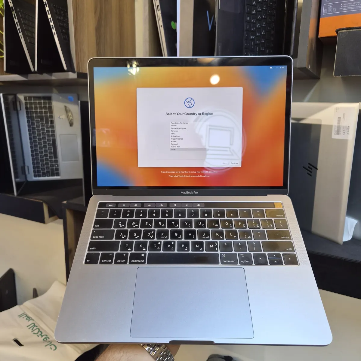 MacBook Pro 2019 ci5 RAM 8 ssd 256 13”