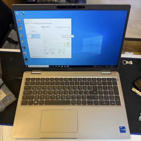 DELL E5540 ci7 1370P 14C ram 16 ssd 512 15.6 FHD