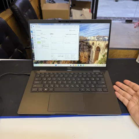 DELL E7420 ci5 11th G7 ram 16 ssd 256 14" FHD لمس